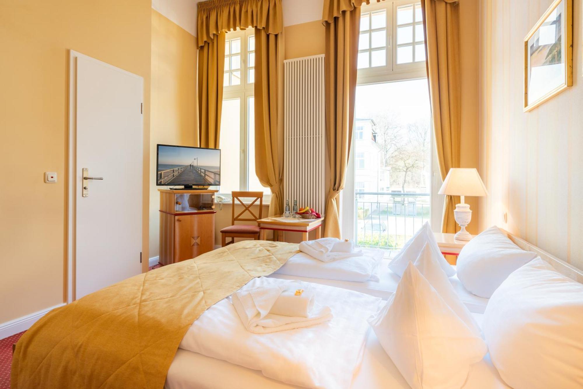 Strandhotel Moewe Heringsdorf Zewnętrze zdjęcie