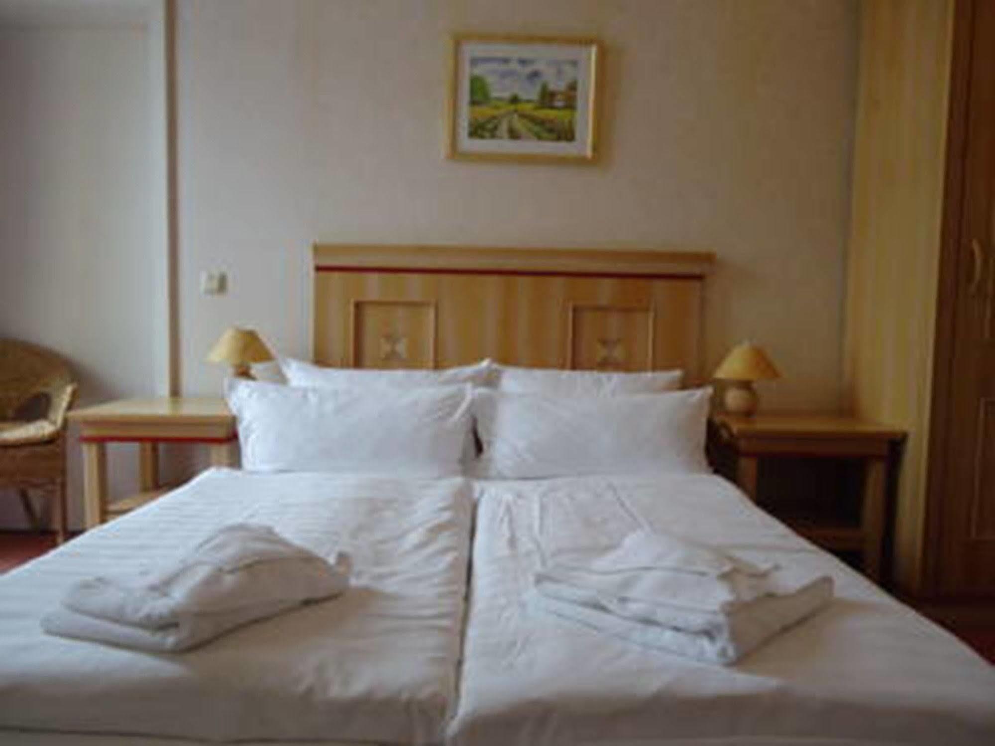 Strandhotel Moewe Heringsdorf Zewnętrze zdjęcie